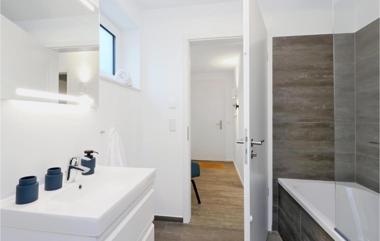 Amazing Apartment In Lembruch-Duemmer See Zewnętrze zdjęcie
